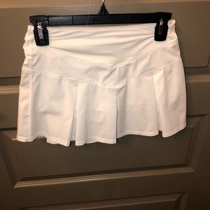 Ivivva white tennis skirt